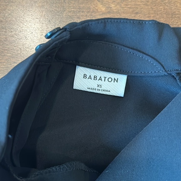 Never worn black sleeveless babaton aritzia business casual top - Picture 4 of 4